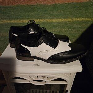Metrocharm Oxford wing tips - FREE shipping!